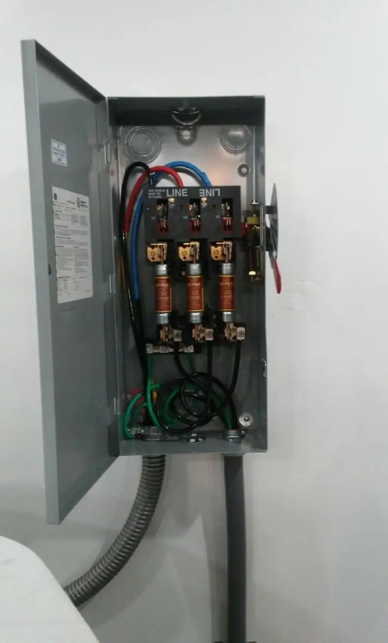 Three-phase disconnect switch installed for Electrical Wiring & Rewiring in Freeland